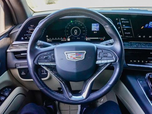 Certified 2021 Cadillac Escalade Premium Luxury image 22