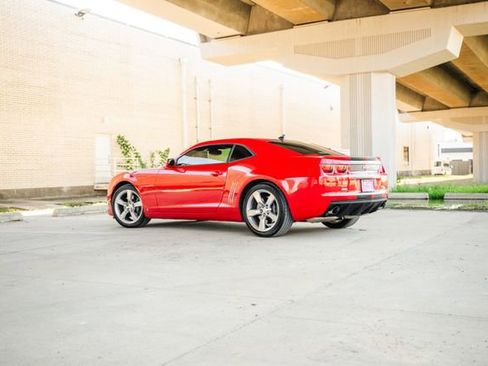 Used 2010 Chevrolet Camaro SS w/ RS Package image 22
