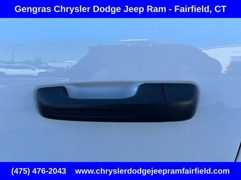 Used 2025 RAM 1500 Big Horn AWD/4WD image 30