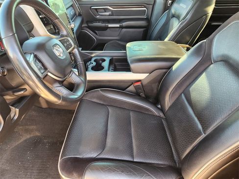 Used 2022 RAM 1500 Laramie w/ Laramie Southwest Edition image 13