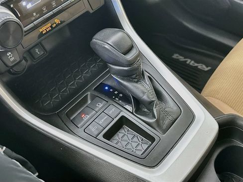 Used 2020 Toyota RAV4 LE w/ All Weather Liner Package FWD image 16
