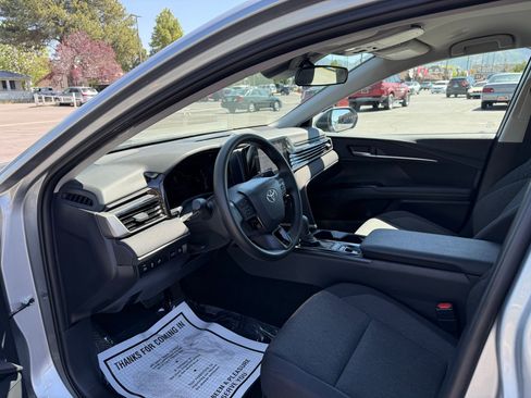 Used 2026 Toyota Camry LE FWD image 11