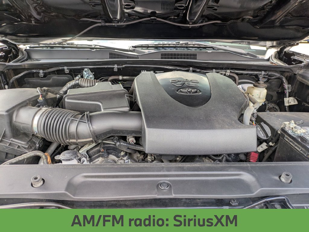 Used 2022 Toyota Tacoma SR5 w/ Technology Package RWD image 12