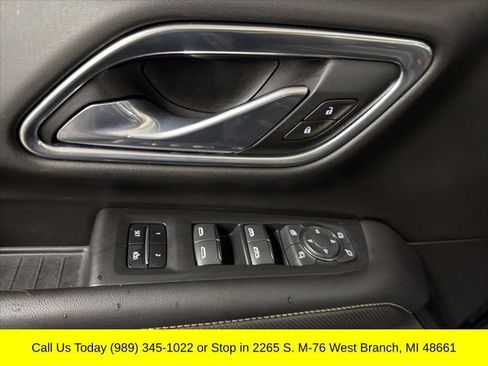 Used 2021 Chevrolet Tahoe Premier w/ Premium Package AWD/4WD image 28