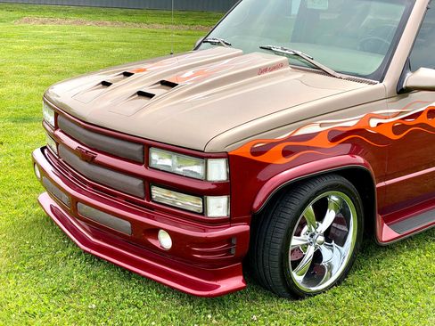 Used 1997 Chevrolet Silverado 1500 2WD Extended Cab w/ Preferred Equipment Group 2 image 12