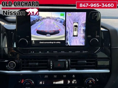 Used 2022 Nissan Pathfinder SL w/ SL Premium Package image 16