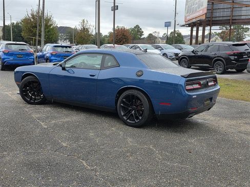 Used 2020 Dodge Challenger GT image 5