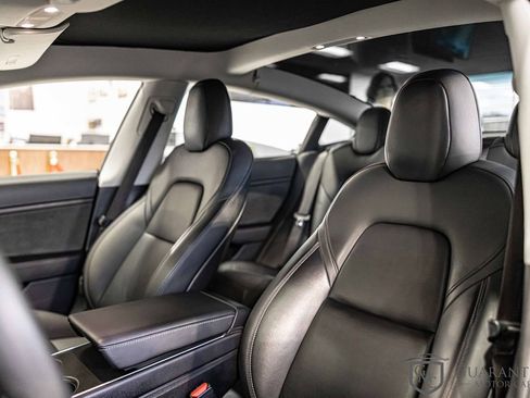 Used 2020 Tesla Model 3 Long Range image 18