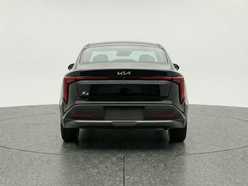 Used 2025 Kia K4 FWD image 7