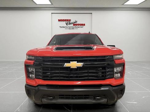 Used 2025 Chevrolet Silverado 2500 W/T AWD/4WD image 8