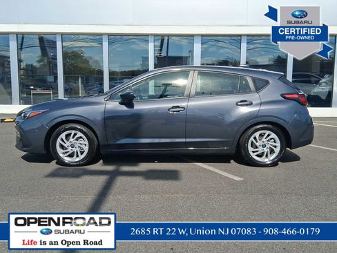 Certified 2025 Subaru Impreza 2.0i image 5