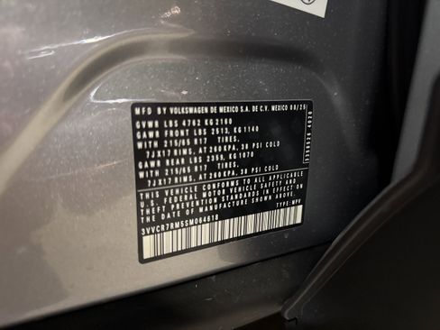 New 2025 Volkswagen Tiguan S image 28