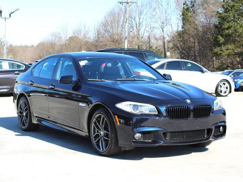 Used 2013 BMW 550i xDrive Sedan image 9