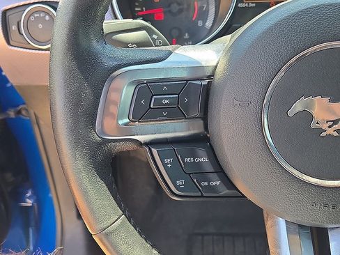 Used 2017 Ford Mustang GT RWD image 24