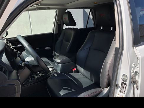 Used 2024 Toyota 4Runner TRD Pro AWD/4WD image 9