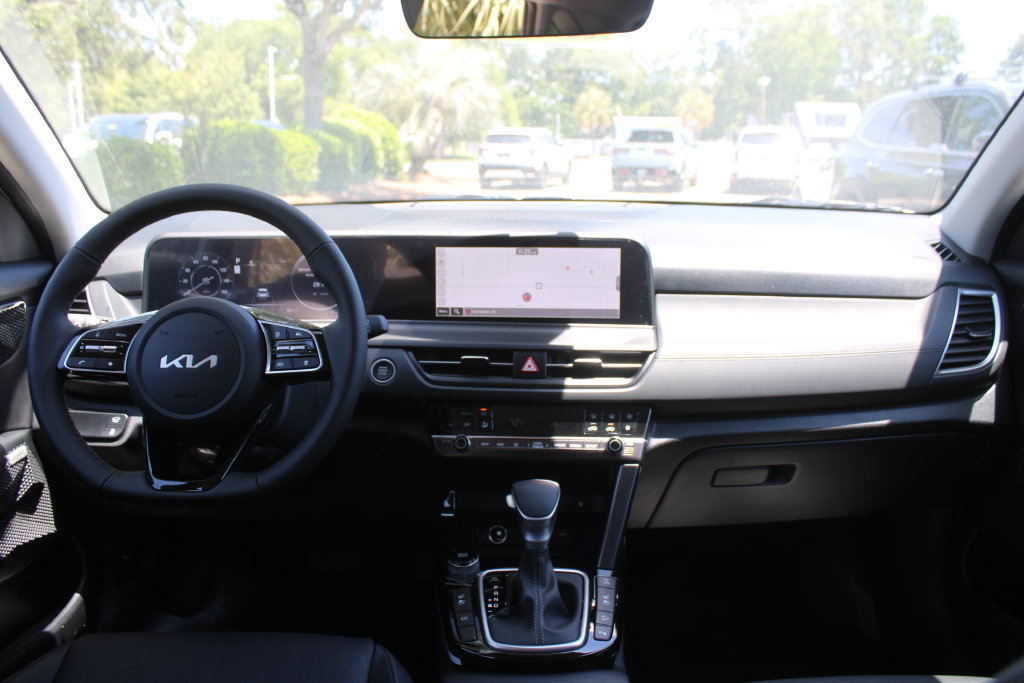 New 2026 Kia Seltos SX w/ SX Sunroof Package AWD/4WD image 24