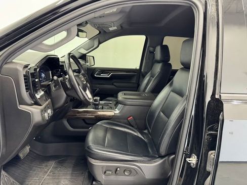 Used 2022 GMC Sierra 1500 Elevation image 16