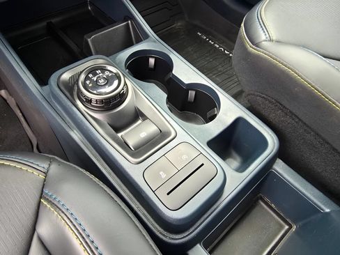 Used 2025 Ford Maverick Lobo AWD/4WD image 20