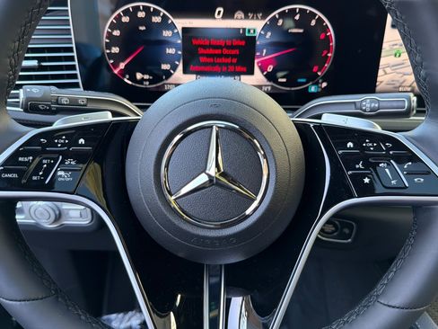 New 2026 Mercedes-Benz GLS 450 4MATIC image 24