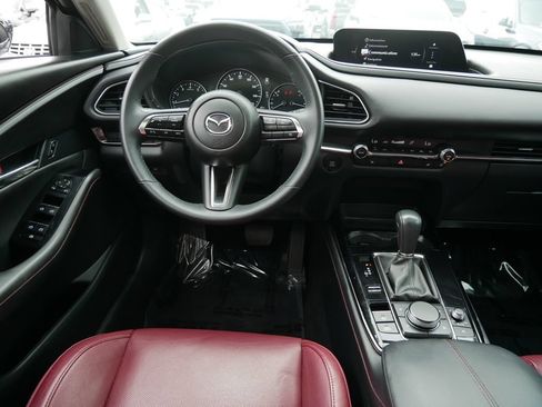 Used 2025 MAZDA CX-30 AWD 2.5 S w/ Preferred Package image 12