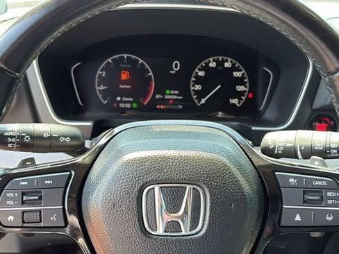 Used 2023 Honda Pilot EX-L image 11