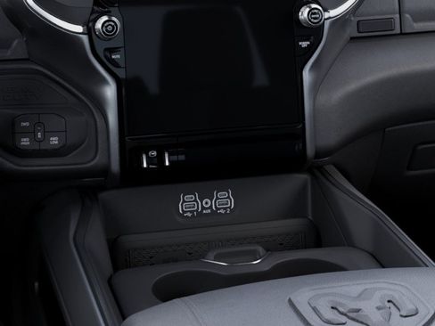 New 2026 RAM 2500 Laramie AWD/4WD image 24