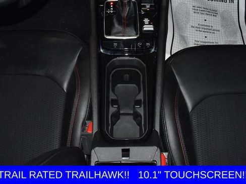 Used 2025 Jeep Compass Trailhawk AWD/4WD image 20