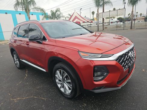 Used 2020 Hyundai Santa Fe SEL w/ Convenience Package FWD image 4
