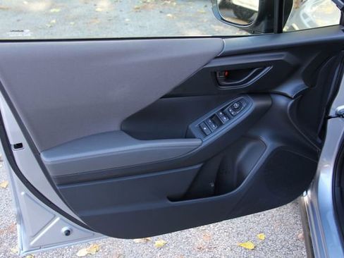 Certified 2024 Subaru Crosstrek 2.0i Premium image 14