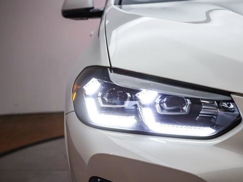 Certified 2023 BMW X3 xDrive30i w/ M Sport Package image 8