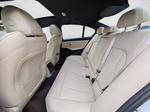 Used 2021 BMW 330i xDrive Sedan w/ Convenience Package image 20