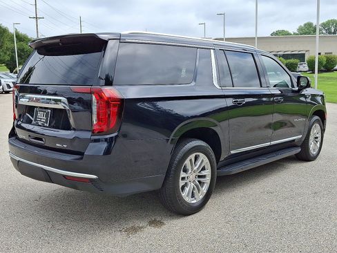 Used 2022 GMC Yukon XL SLT w/ SLT Premium Package AWD/4WD image 25