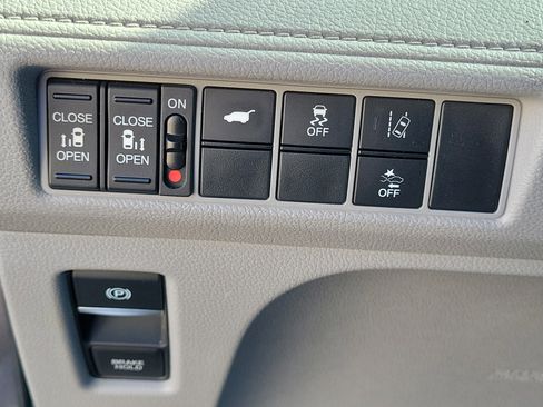 Used 2019 Honda Odyssey EX-L image 20