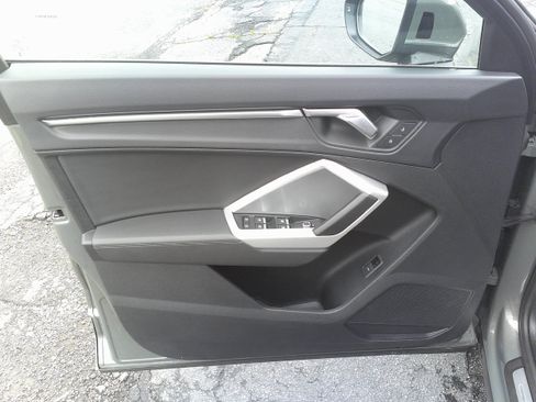 Used 2025 Audi Q3 2.0T Premium AWD/4WD image 14