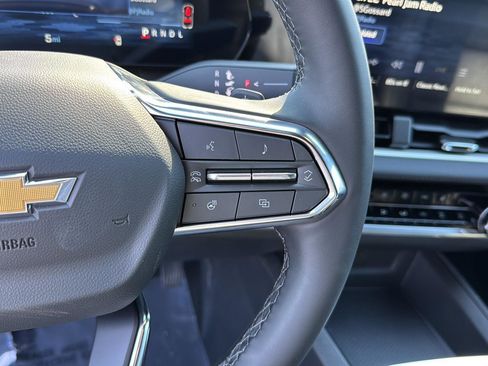 New 2026 Chevrolet Equinox LT w/ Convenience Package II image 19