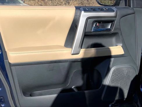 Used 2023 Toyota 4Runner SR5 image 20