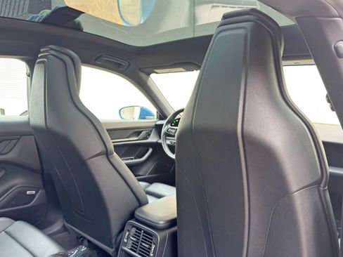 Used 2021 Porsche Taycan RWD image 38