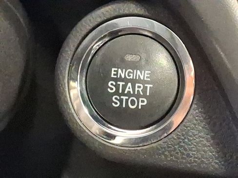 Used 2024 Subaru Crosstrek 2.0i Premium image 22