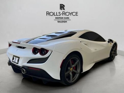 Used 2022 Ferrari F8 Tributo image 8
