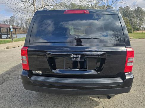 Used 2016 Jeep Patriot Sport w/ Power Value Group image 7