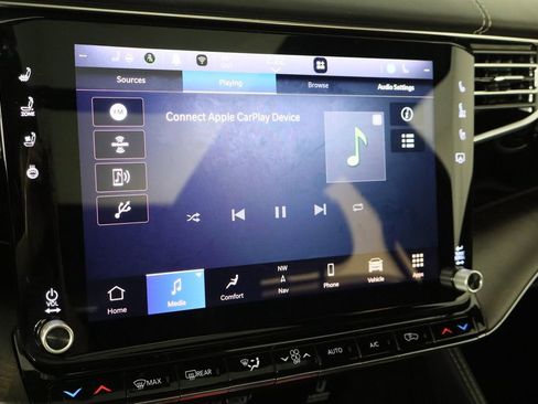 Used 2023 Jeep Grand Wagoneer Series II w/ Premium Group II image 35