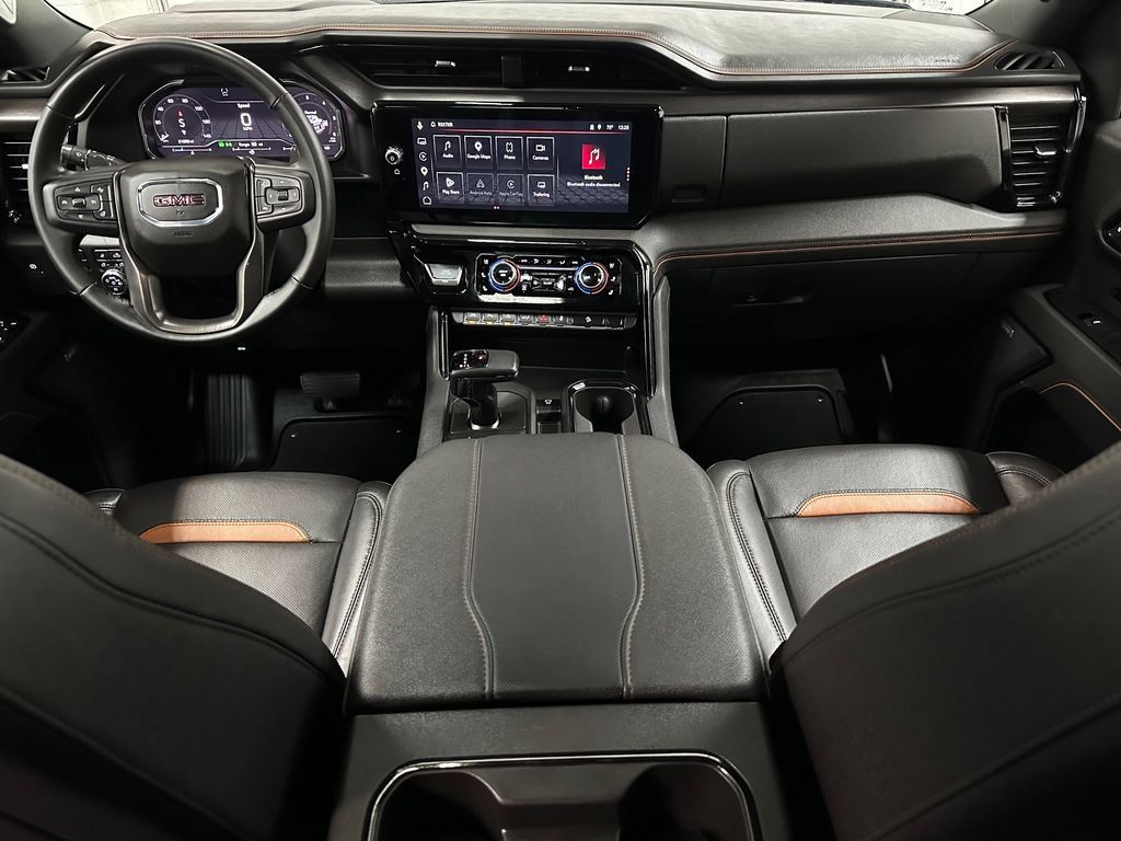 Used 2025 GMC Sierra 1500 AT4 w/ AT4 Premium Package AWD/4WD image 24