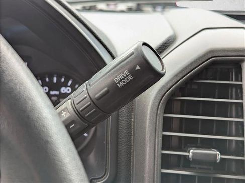 Used 2022 Ford F250 XL w/ Power Equipment Group image 11