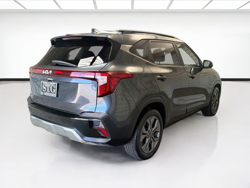 Used 2024 Kia Seltos S FWD image 4