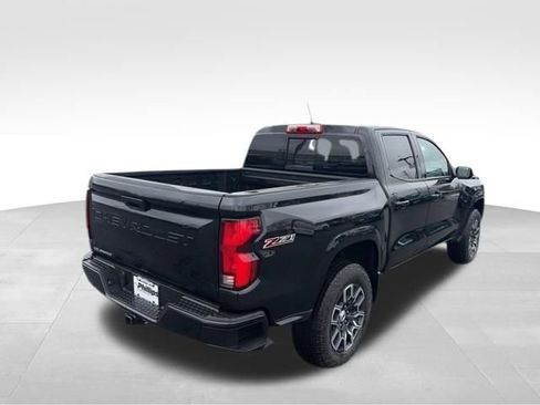 Used 2023 Chevrolet Colorado Z71 w/ Advanced Trailering Package image 11