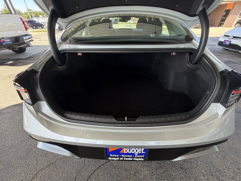 Used 2026 Hyundai Sonata SEL FWD image 26