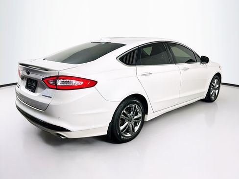 Used 2016 Ford Fusion Energi Titanium FWD image 9