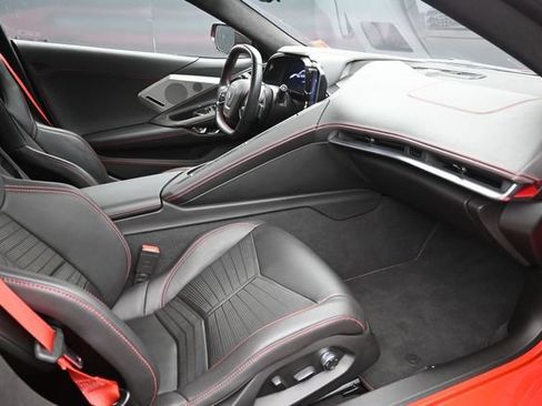 Used 2021 Chevrolet Corvette Stingray Premium Conv w/ Battery Protection Package RWD image 16