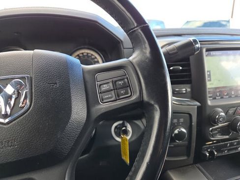 Used 2018 RAM 2500 Big Horn w/ Sport Appearance Group image 20