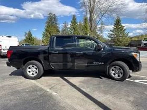 Used 2020 Nissan Titan S w/ S Utility Package AWD/4WD image 5